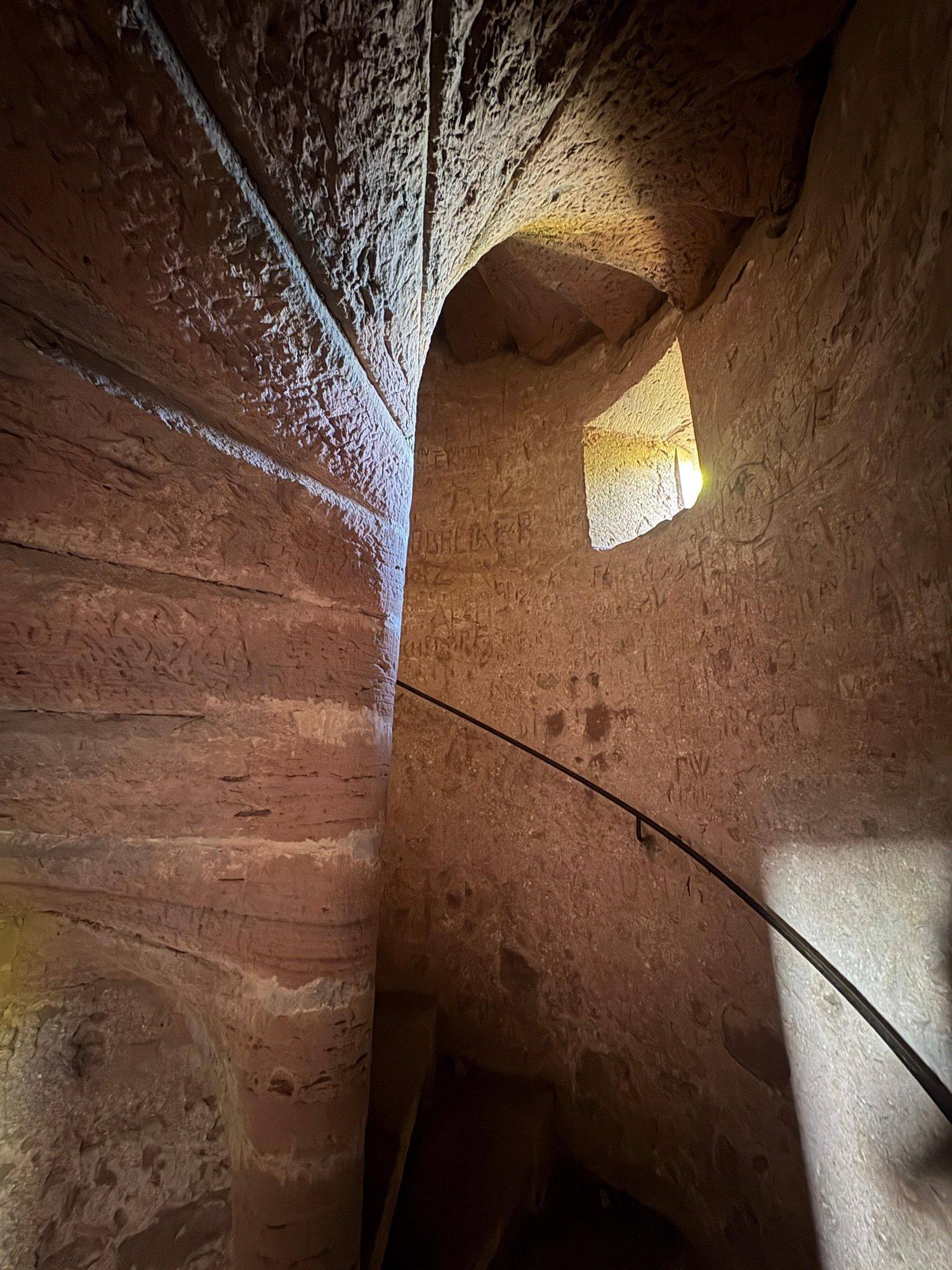 Wendeltreppe im Turm